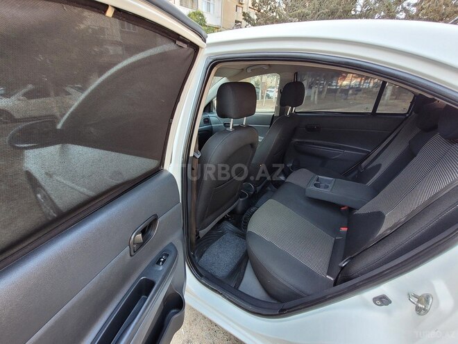 Hyundai Accent 2009, 242,000 km - 1.4 l - Bakı