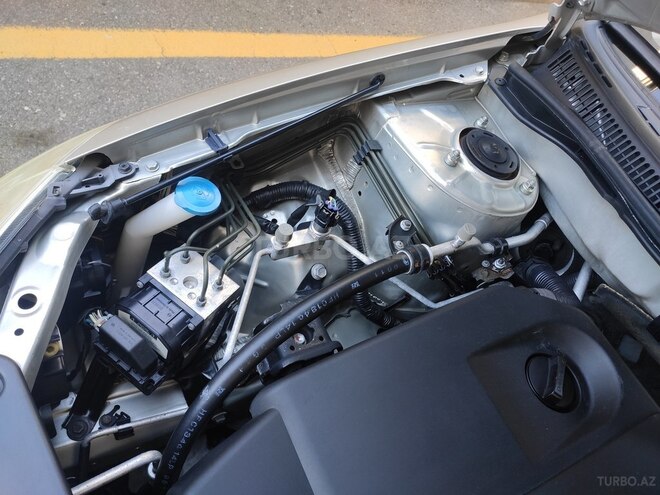 Toyota Corolla 2006, 94,412 km - 1.4 l - Bakı