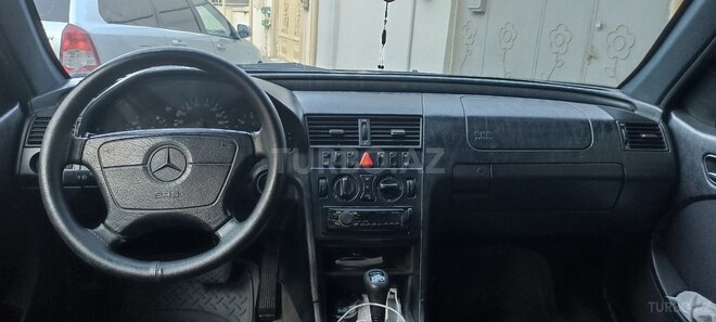 Mercedes C 220 1998, 317,000 km - 2.2 l - Bakı