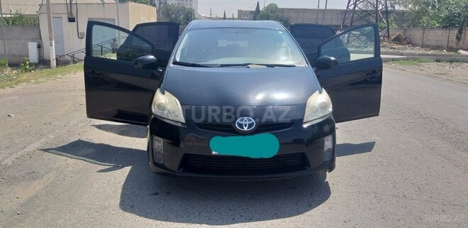 Toyota Prius 2011, 294,767 km - 1.8 l - Gəncə