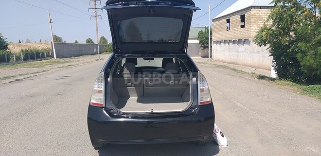 Toyota Prius 2011, 294,767 km - 1.8 l - Gəncə