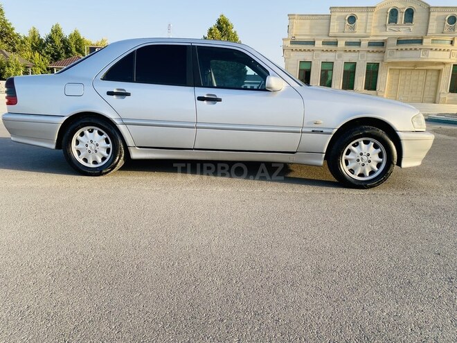 Mercedes C 200 1999, 231,000 km - 2.0 л - Sabirabad