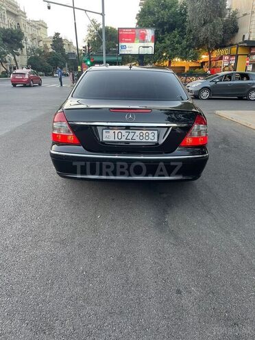 Mercedes E 220 2008, 239,000 km - 2.2 l - Bakı