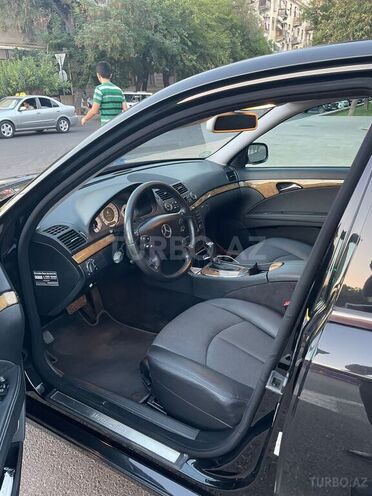 Mercedes E 220 2008, 239,000 km - 2.2 l - Bakı