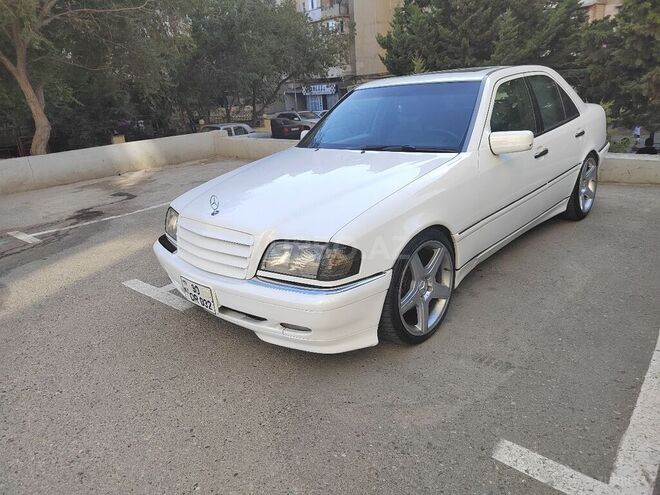 Mercedes C 230 2000, 306,000 km - 2.3 л - Bakı