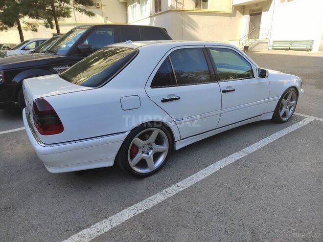 Mercedes C 230 2000, 306,000 km - 2.3 л - Bakı