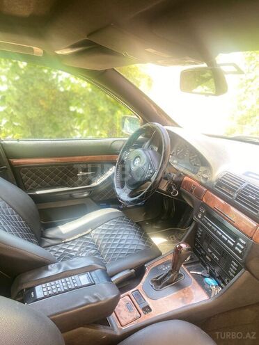 BMW 525 1998, 425,800 km - 2.5 l - Bakı