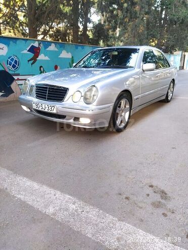 Mercedes E 240 1999, 234,000 km - 2.4 l - Bakı