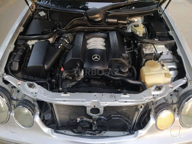Mercedes E 240 1999, 234,000 km - 2.4 l - Bakı