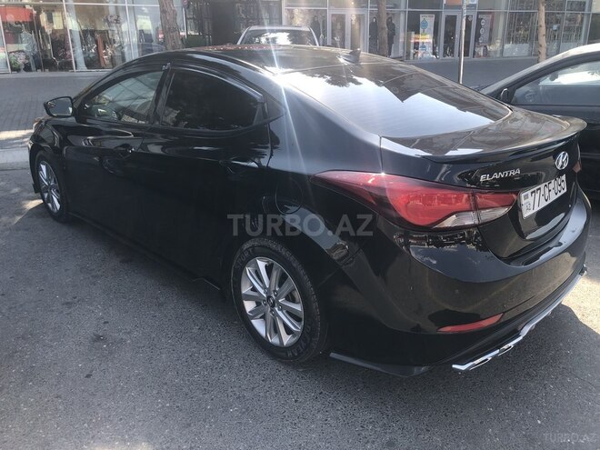 Hyundai Elantra 2015, 209,215 km - 1.8 l - Bakı