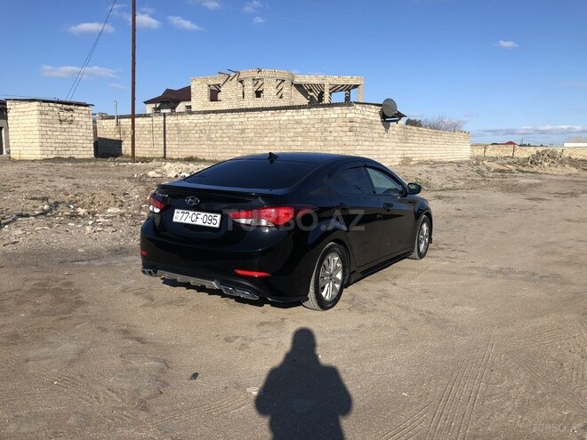 Hyundai Elantra 2015, 209,215 km - 1.8 l - Bakı