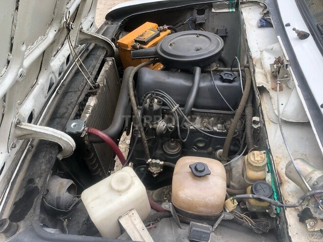 LADA (VAZ) 2106 1982, 200,000 km - 1.6 л - Xudat