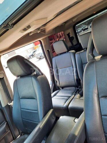 Land Rover Discovery 2009, 280,000 km - 2.7 l - Bakı