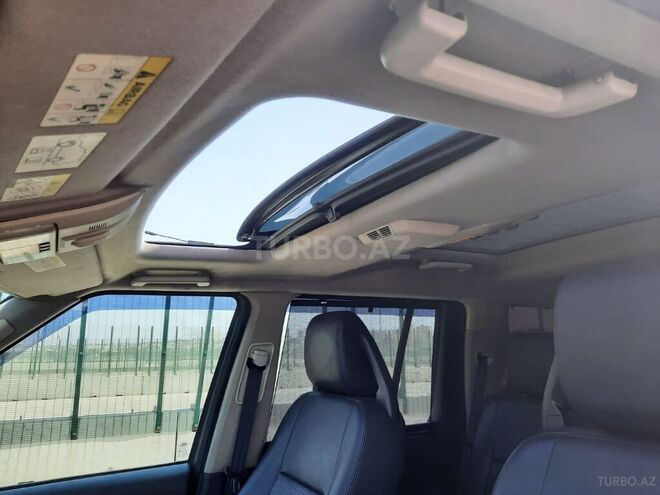 Land Rover Discovery 2009, 280,000 km - 2.7 l - Bakı