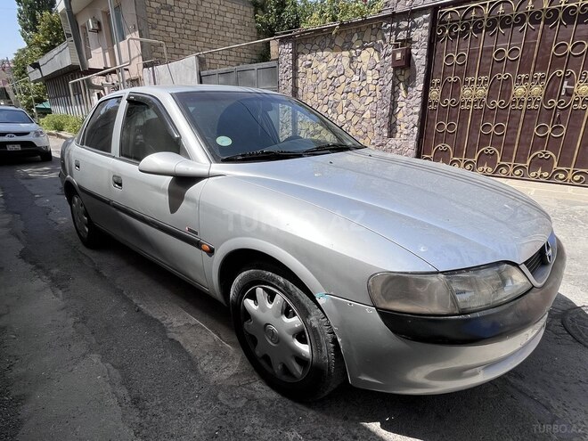 Opel Vectra 1998, 369,500 km - 2.0 l - Bakı