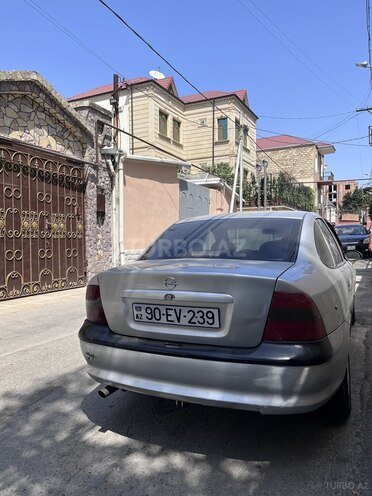 Opel Vectra 1998, 369,500 km - 2.0 l - Bakı