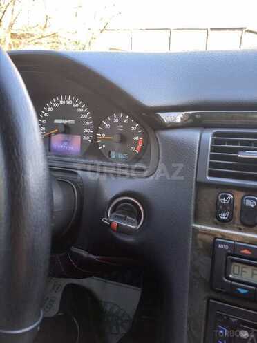 Mercedes E 320 2000, 178,000 km - 3.2 l - Xırdalan