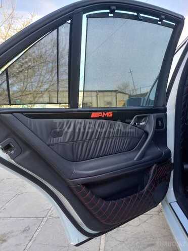 Mercedes E 320 2000, 178,000 km - 3.2 l - Xırdalan