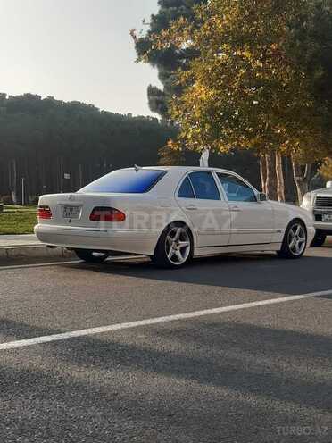 Mercedes E 320 2000, 178,000 km - 3.2 l - Xırdalan