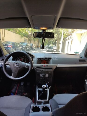 Opel Astra 2005, 258,000 km - 1.4 l - Bakı