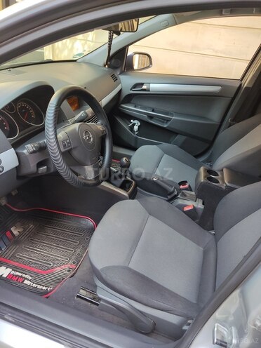 Opel Astra 2005, 258,000 km - 1.4 l - Bakı