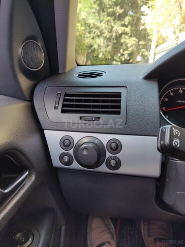 Opel Astra 2005, 258,000 km - 1.4 l - Bakı