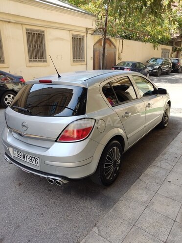 Opel Astra 2005, 258,000 km - 1.4 l - Bakı