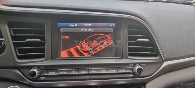 Hyundai Elantra 2020, 24,945 km - 2.0 l - Bakı