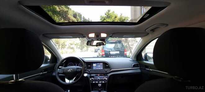 Hyundai Elantra 2020, 24,945 km - 2.0 l - Bakı