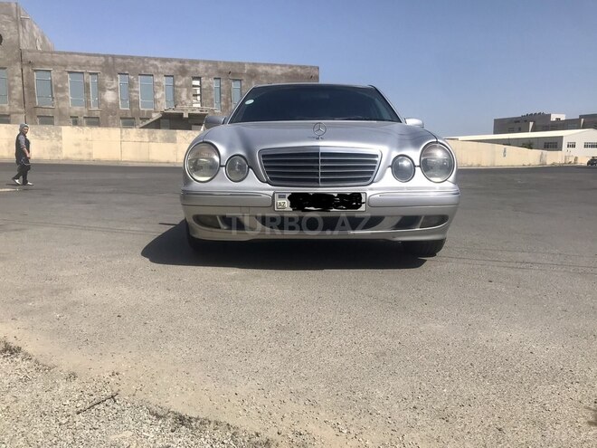 Mercedes E 320 2000, 390,000 km - 3.2 л - Bakı