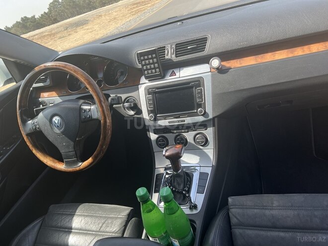 Volkswagen Passat 2009, 269,000 km - 1.8 l - Bakı