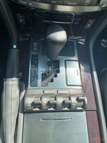 Lexus LX 570 2010, 176,000 km - 5.7 л - Bakı