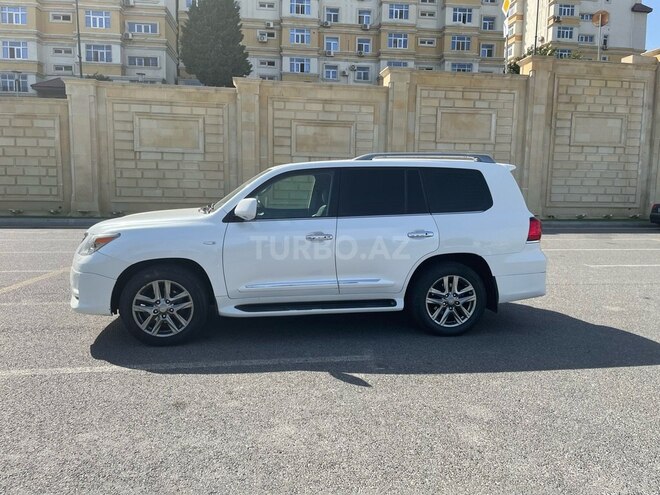 Lexus LX 570 2010, 176,000 km - 5.7 л - Bakı