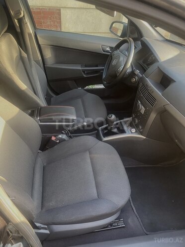 Opel Astra 2005, 185,400 km - 1.4 l - Bakı