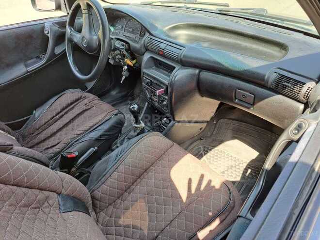 Opel Astra 1996, 258,000 km - 1.6 l - Şəki