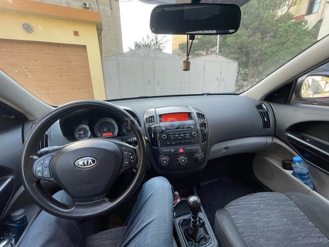 Kia Ceed 2008, 280,000 km - 1.6 l - Bakı