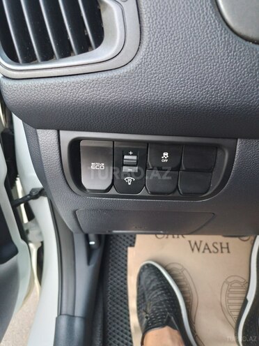 Kia Rio 2014, 127,000 km - 1.6 l - Bakı