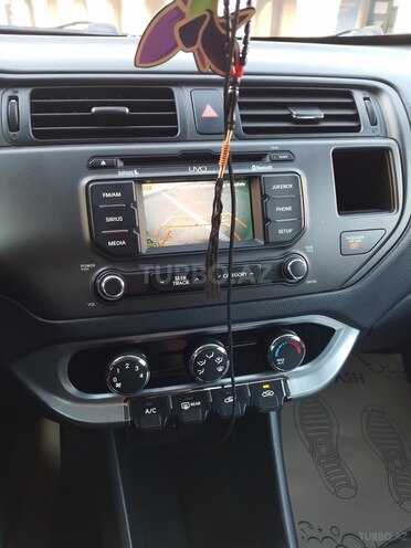 Kia Rio 2014, 127,000 km - 1.6 l - Bakı