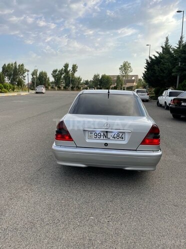 Mercedes C 250 1995, 300,000 km - 2.5 l - Bakı