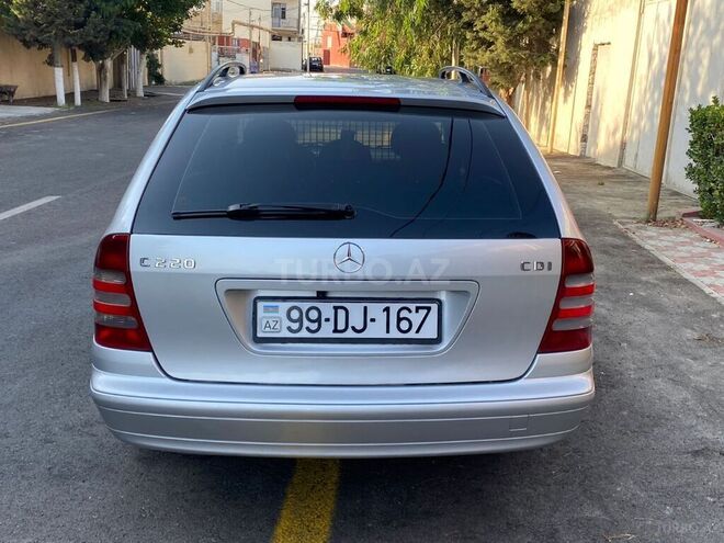 Mercedes C 220 2001, 495,000 km - 2.2 l - Bakı