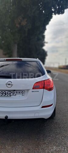 Opel Astra 2011, 187,141 km - 1.4 l - Şəmkir