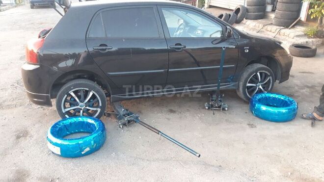 Toyota Corolla 2006, 205,000 km - 1.4 l - Bakı