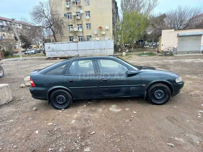 Opel Vectra 1998, 415,000 km - 1.8 л - Sumqayıt