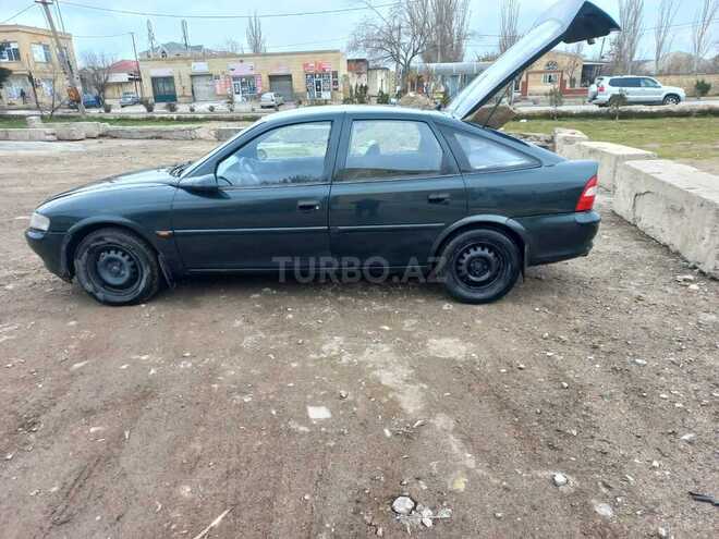 Opel Vectra 1998, 415,000 km - 1.8 л - Sumqayıt