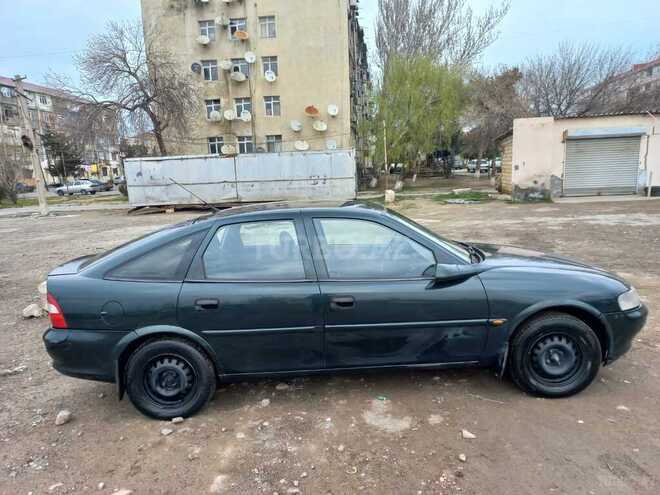 Opel Vectra 1998, 415,000 km - 1.8 л - Sumqayıt