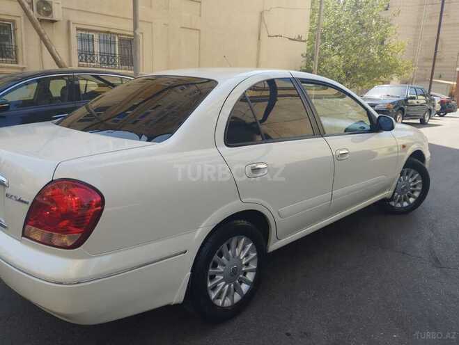 Nissan Sunny 2007, 194,211 km - 1.6 л - Bakı