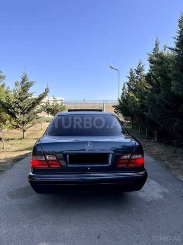 Mercedes E 230 1996, 296,358 km - 2.3 l - Xırdalan