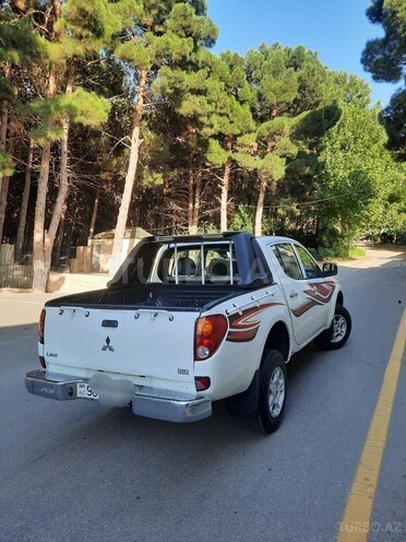 Mitsubishi L200 2009, 184,000 km - 2.5 l - Bakı