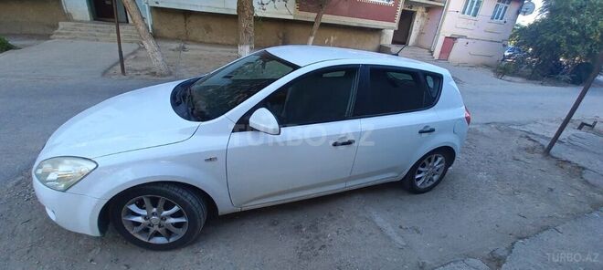 Kia Ceed 2008, 215,000 km - 1.6 l - Sumqayıt