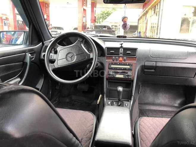 Mercedes C 200 1999, 298,000 km - 2.0 л - Zaqatala